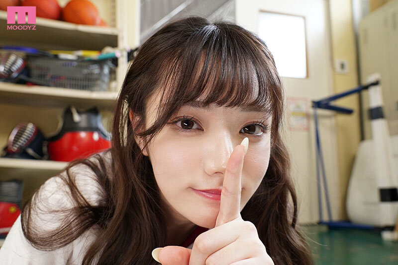 宮下玲奈が魅せる「自分だけが特別」な快楽。20回射精の即ヌキ奉仕と、マネージャーとの秘密の放課後 mida00518